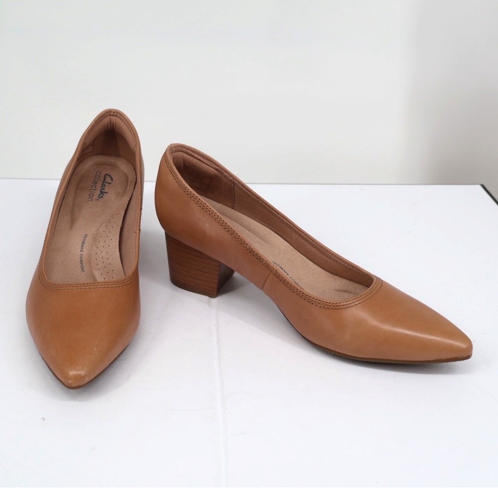 Clarks Ellanie Hope Warm Beige Leather Pointed Block Heel Pump 6.5 M Camel NWOB